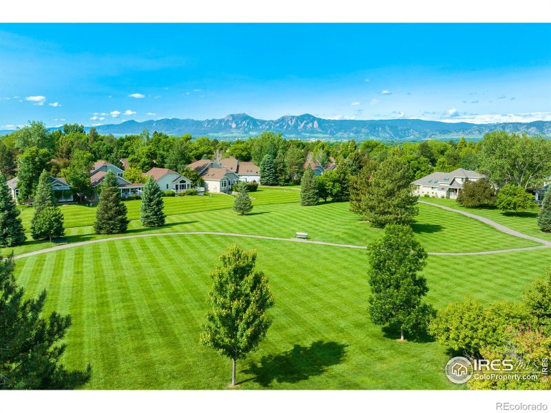 7461 Singing Hills Dr #E, Boulder, CO 80301