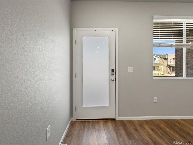 6392 N Lisbon St, Aurora, CO 80019