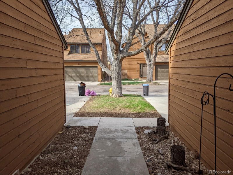 2261 E 129th Ave, Thornton, CO 80241