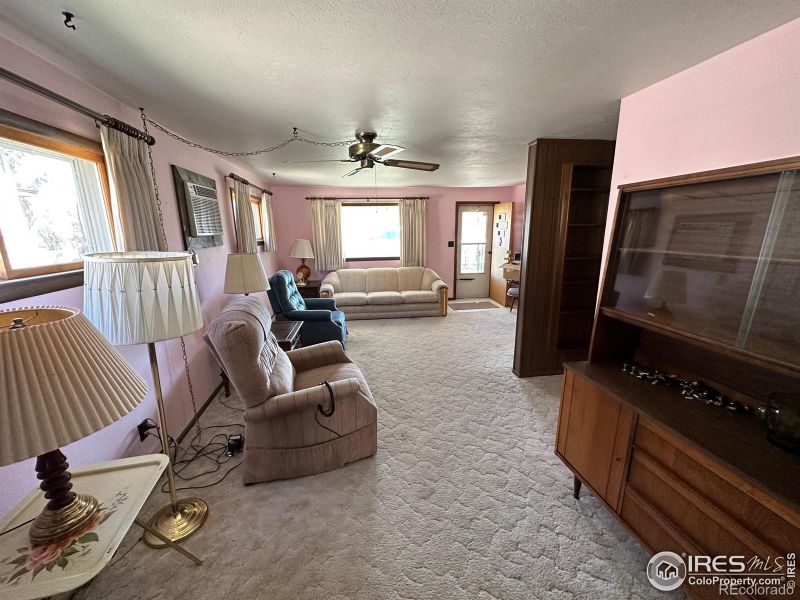449 Date Ave, Akron, CO 80720