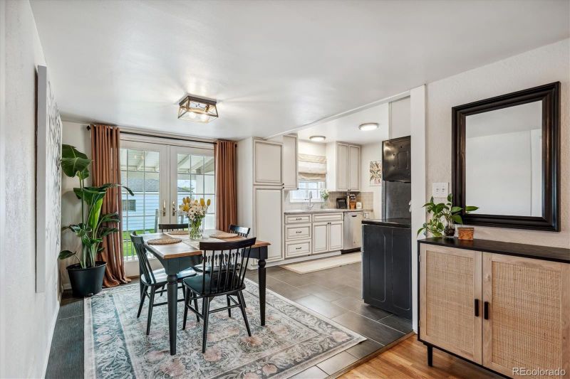 1100 S Monroe St, Denver, CO 80210