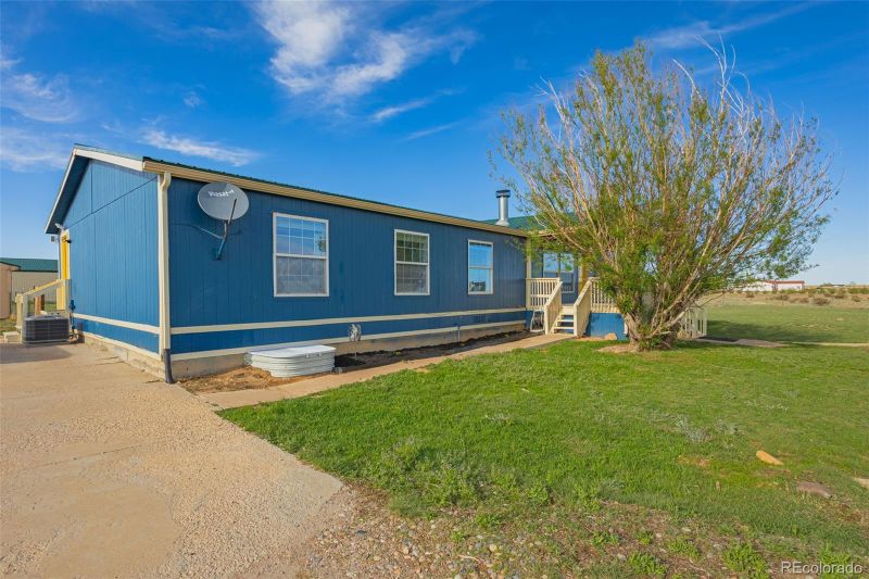 19290 Loop Rd, Colorado Springs, CO 80928