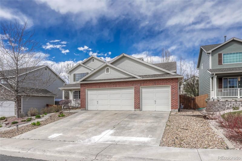 3926 Rawhide Cir, Castle Rock, CO 80104