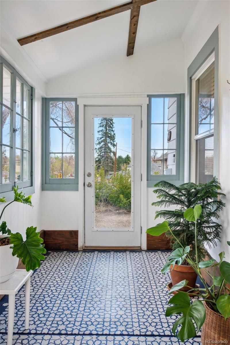 60 Perry St, Denver, CO 80219