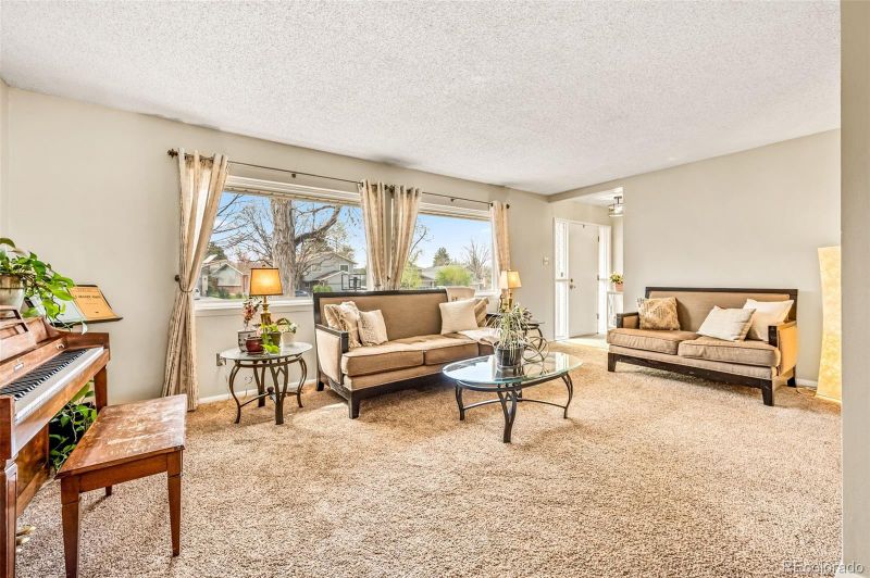 2340 S Pontiac St, Denver, CO 80224