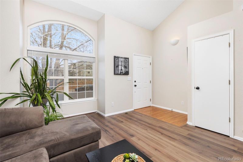 5493 S Valdai Way, Aurora, CO 80015