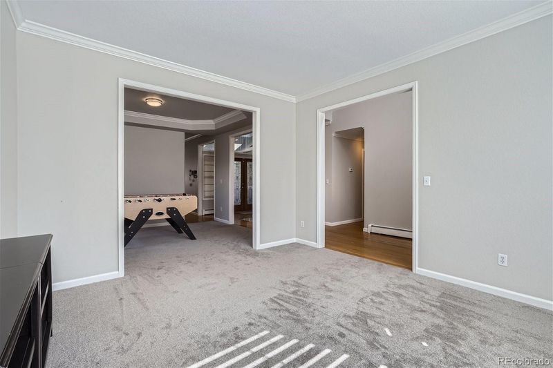 9464 Teller St, Broomfield, CO 80021