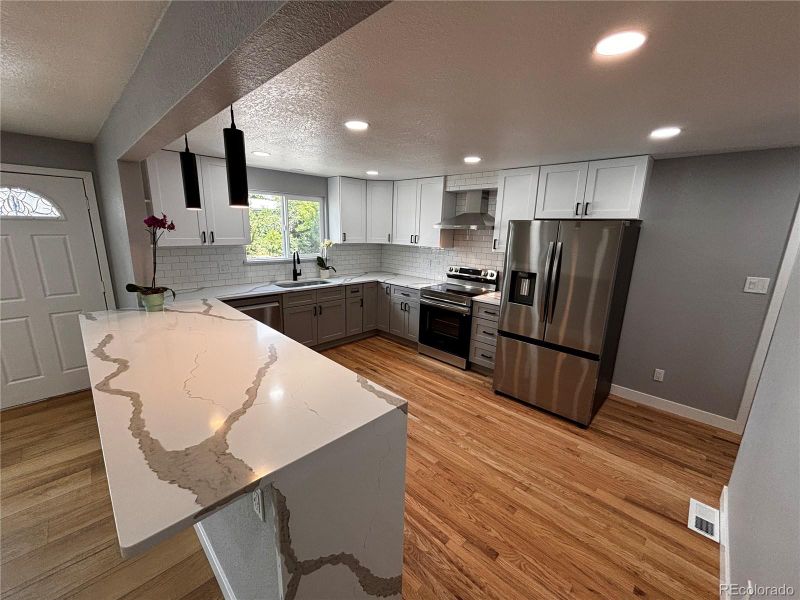 15924 W 3rd Ave, Golden, CO 80401