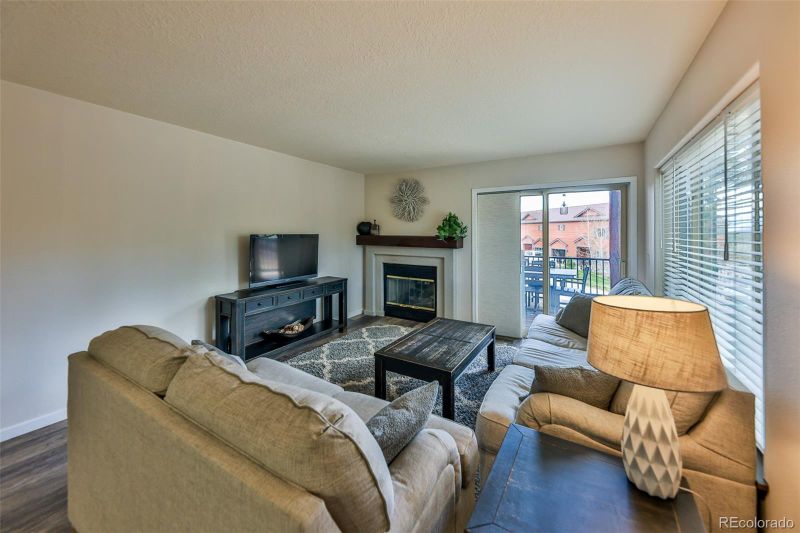 822 Badger Ln, Fraser, CO 80442