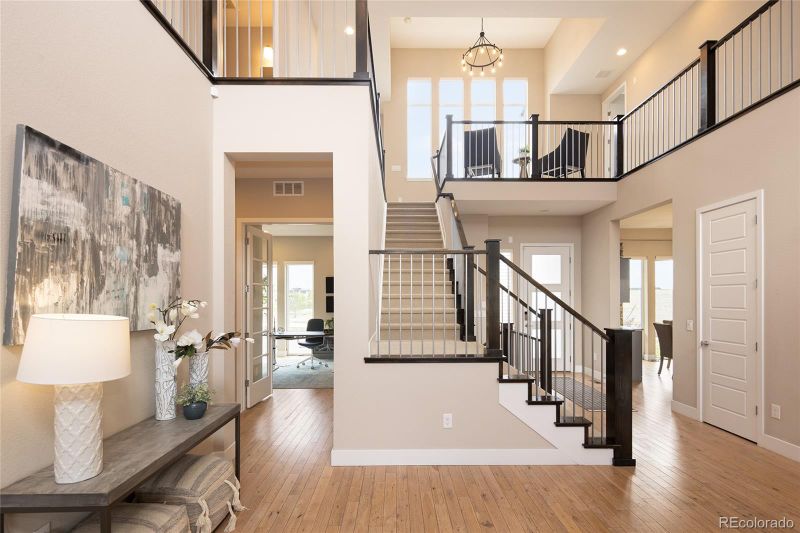 8335 E Prairie Meadow Dr, Denver, CO 80238