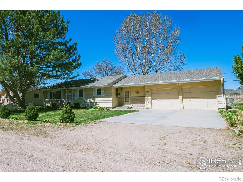 205 Springdale Rd, Sterling, CO 80751