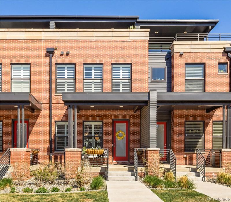 1372 Vine St, Denver, CO 80206