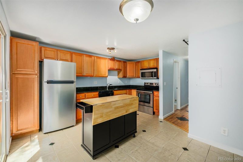 6922 W 48th Ave, Wheat Ridge, CO 80033