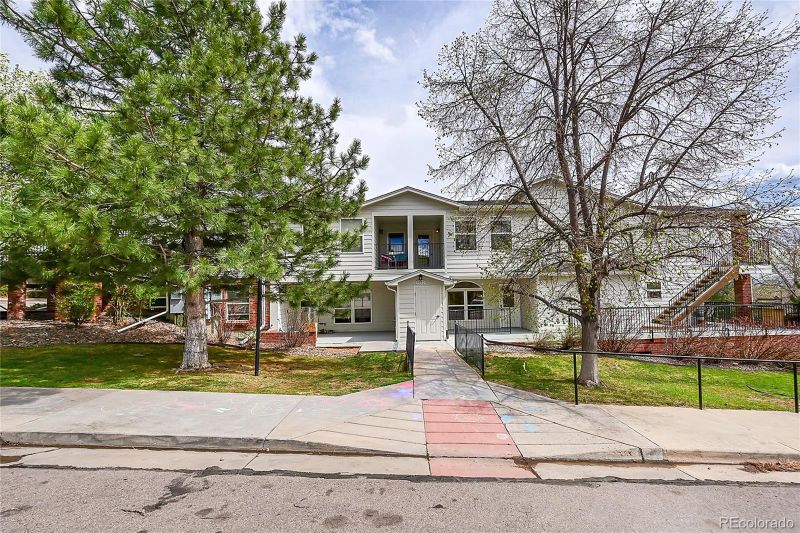 1880 S Cole St #B5, Lakewood, CO 80228