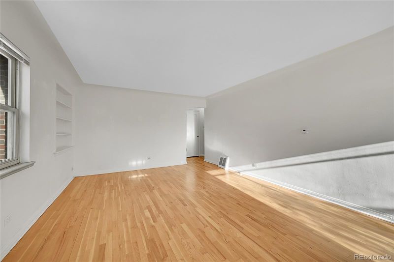 1265 Jasmine St, Denver, CO 80220