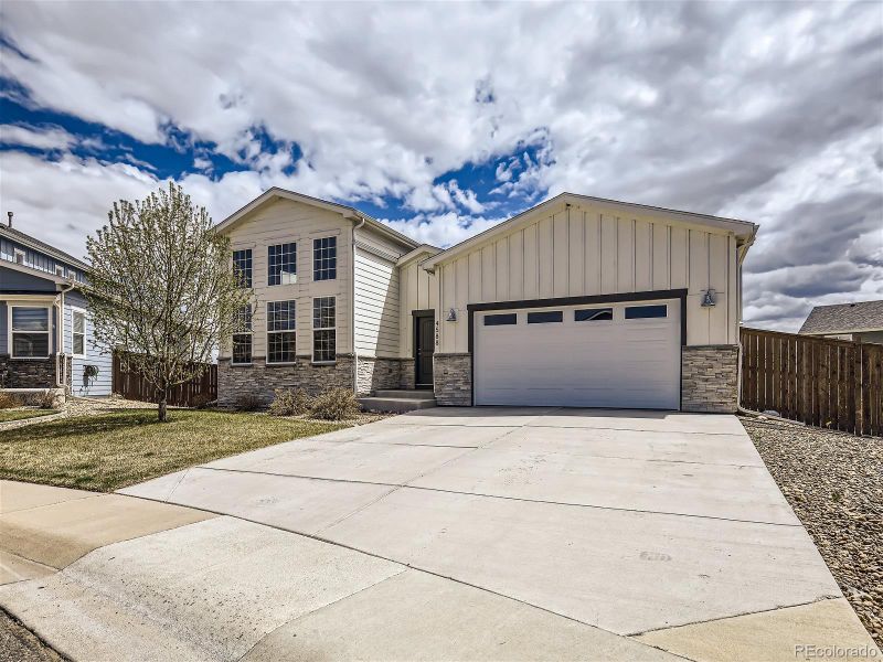 4588 Ingalls Dr, Wellington, CO 80549