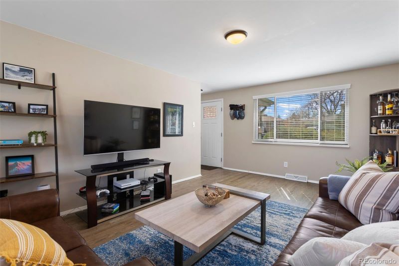 1250 S Depew St, Lakewood, CO 80232