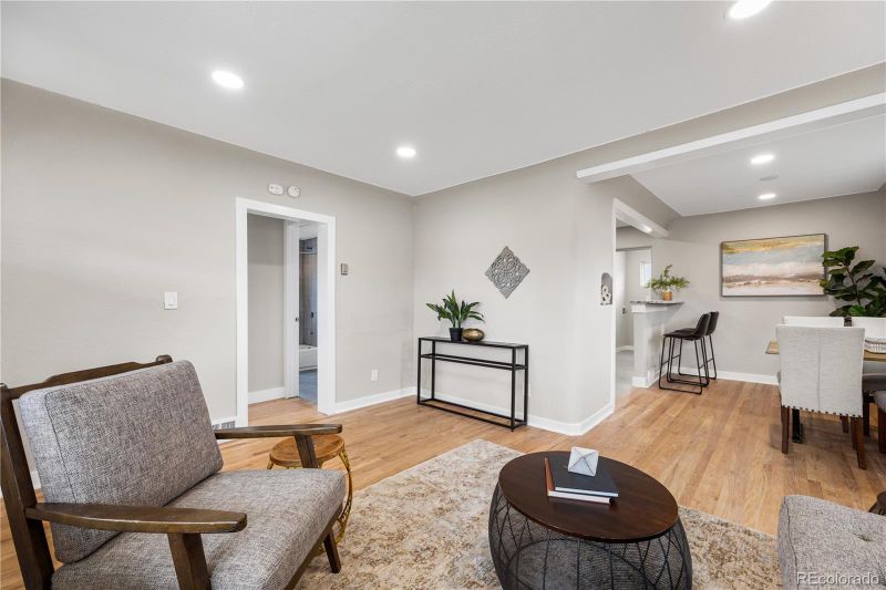 598 S Meade St, Denver, CO 80219