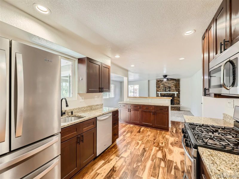 3349 S Wabash Ct, Denver, CO 80231