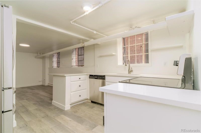 1423 Dexter St, Denver, CO 80220