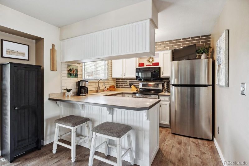 4670 S Deframe St, Morrison, CO 80465