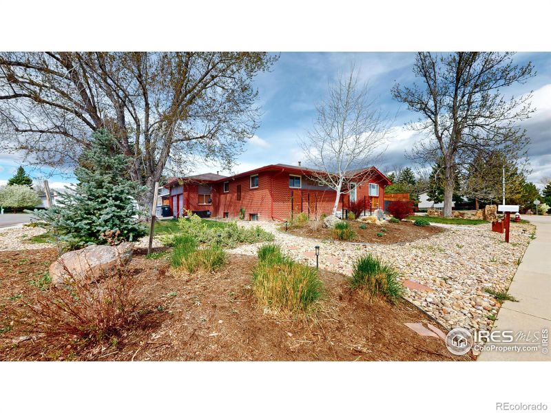 1603 Drake St, Longmont, CO 80503