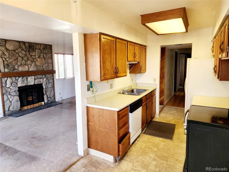 17620 E Loyola Dr #1722L, Aurora, CO 80013