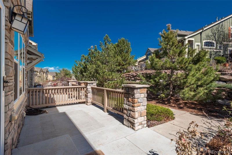 861 Rock Mesa Point, Castle Rock, CO 80108