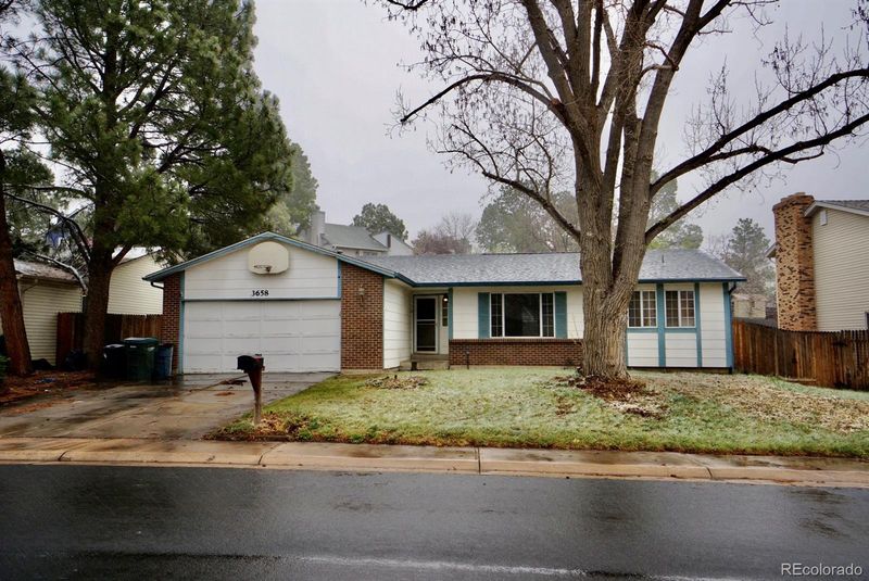3658 S Bahama St, Aurora, CO 80013