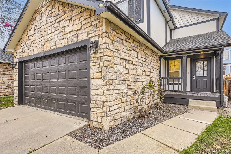 8024 Decatur St, Westminster, CO 80031