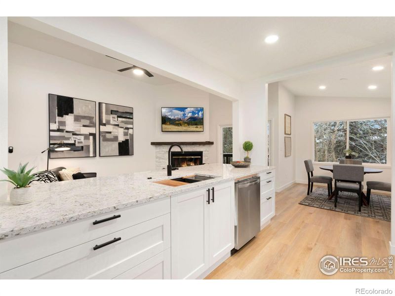 1715 Glen Meadows Dr, Greeley, CO 80631