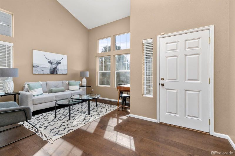 2414 Tyrrhenian Dr, Longmont, CO 80504