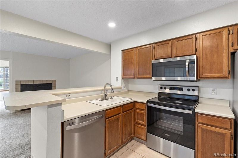 13702 E Lehigh Ave #A, Aurora, CO 80014