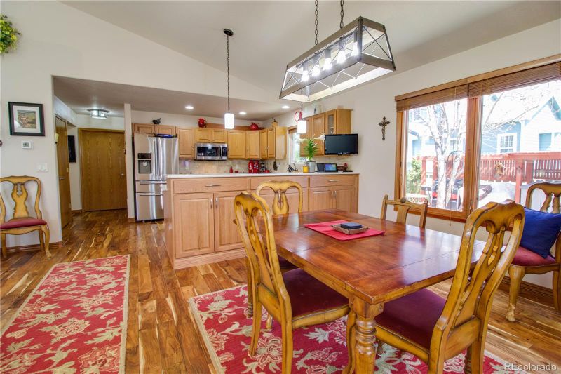 3528 Loveland Ave, Loveland, CO 80538