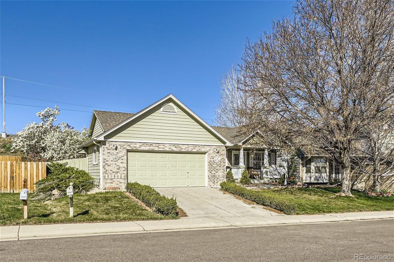 12123 York St, Thornton, CO 80241