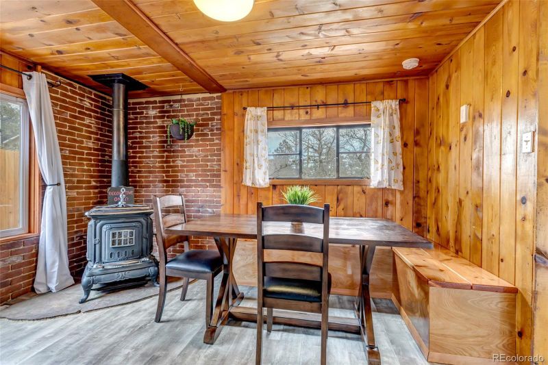 205 South Valley Rd, Palmer Lake, CO 80133
