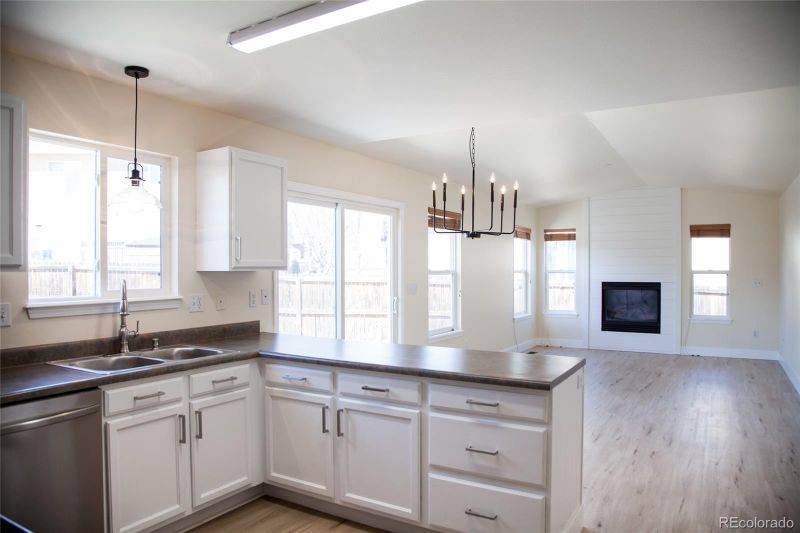 4660 Skylark Rd, Colorado Springs, CO 80916
