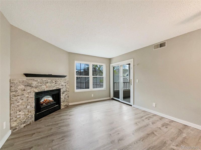 5775 W Atlantic Pl #203, Lakewood, CO 80227