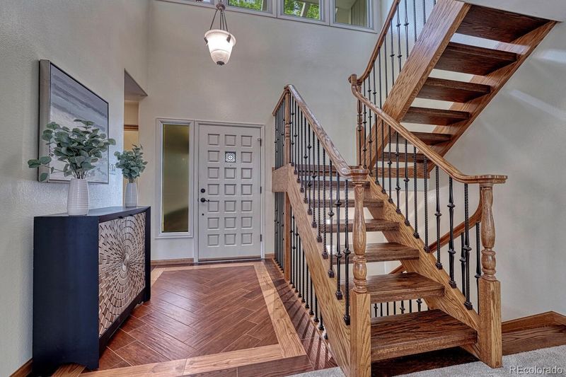 7748 W Chestnut Pl, Littleton, CO 80128