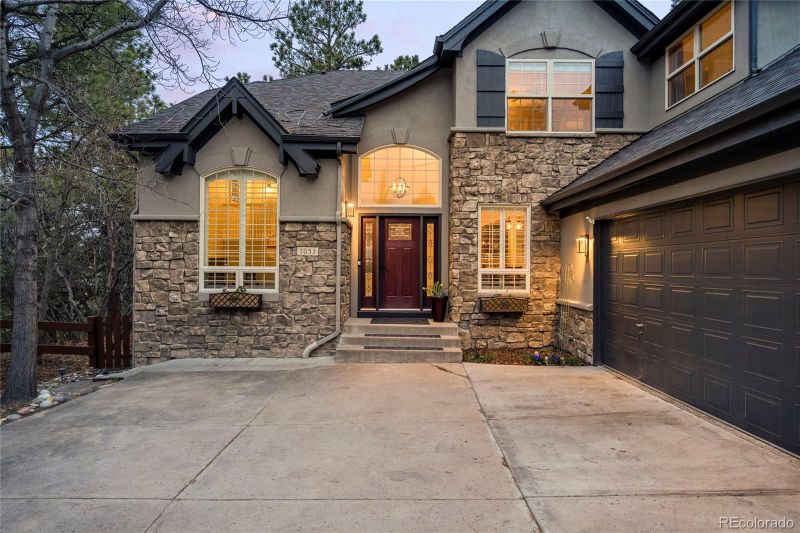 7053 Timbercrest Way, Castle Pines, CO 80108