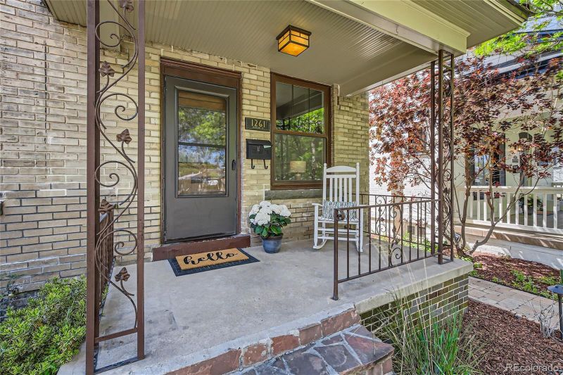 1261 Madison St, Denver, CO 80206