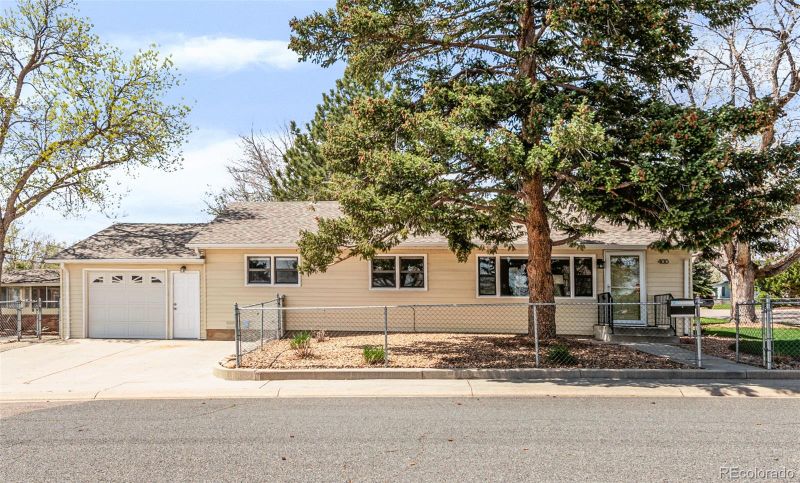 400 W Chester St, Lafayette, CO 80026