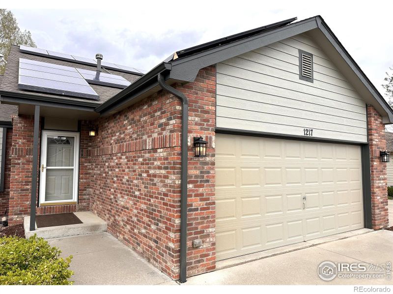 1217 N 4th St, Johnstown, CO 80534
