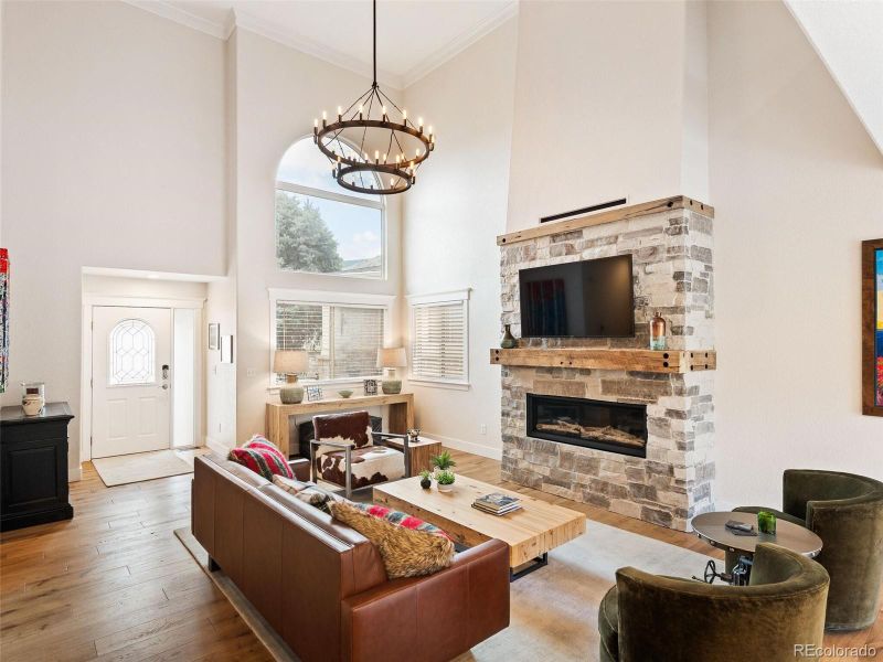 706 Elm Cir, Golden, CO 80401