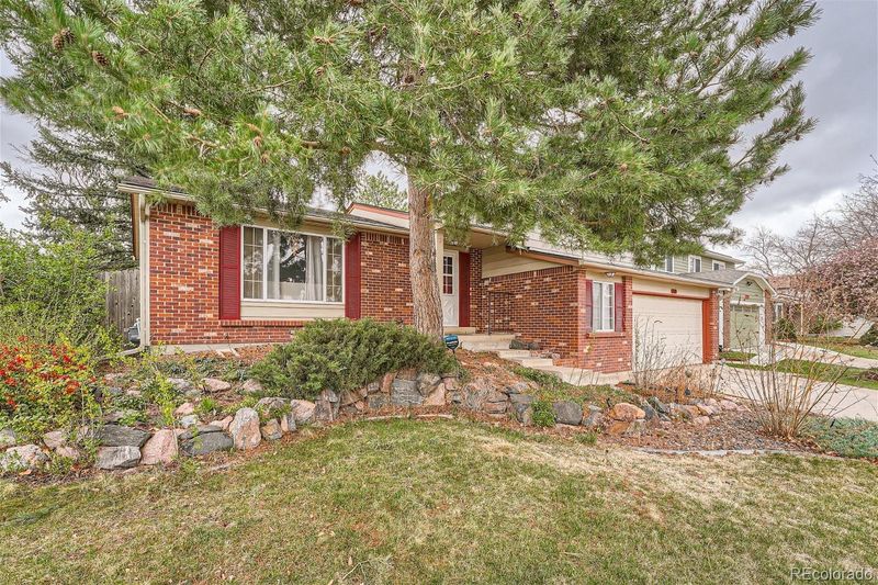 3714 S Andes Way, Aurora, CO 80013