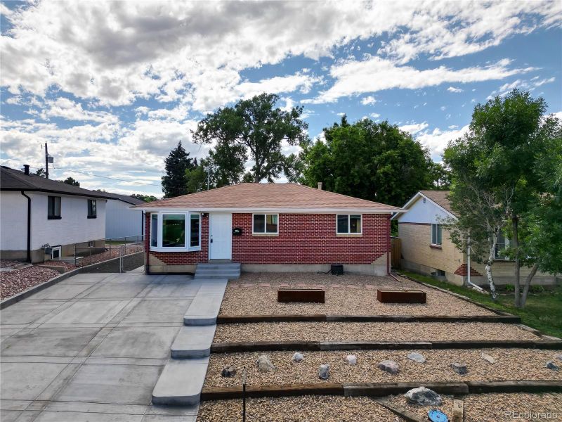 1709 S Bryant St, Denver, CO 80219