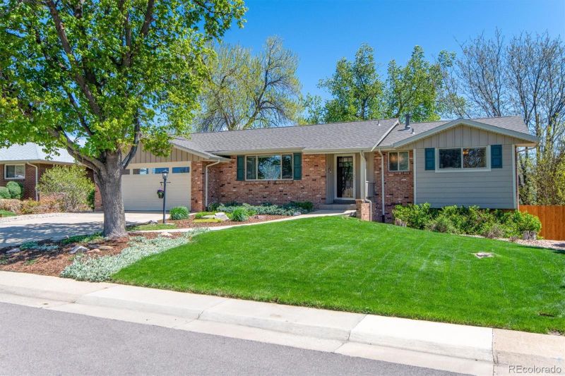 3772 Simms St, Wheat Ridge, CO 80033