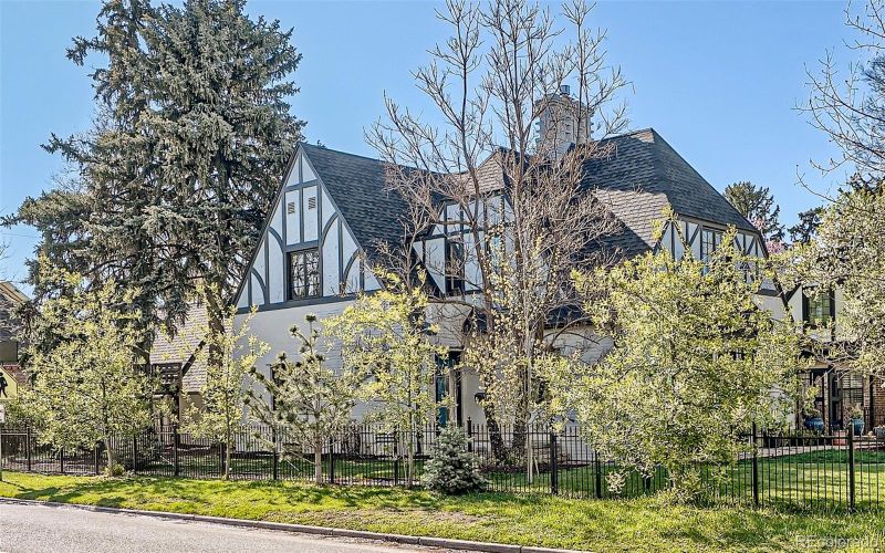 78 Ash St, Denver, CO 80220