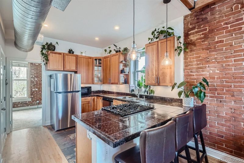 264 Galapago St #B, Denver, CO 80223