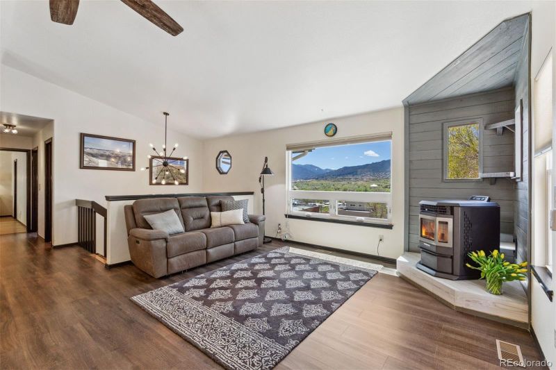 2602 W Pikes Peak Ave, Colorado Springs, CO 80904